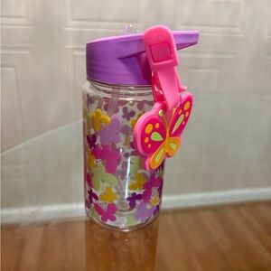 Manna Motive Reusable Sport Water Bottle, 15 Oz  With Name Tag Flip Up Straw